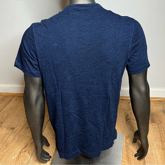 Mens Guess Shirt - Picture 2 of 2